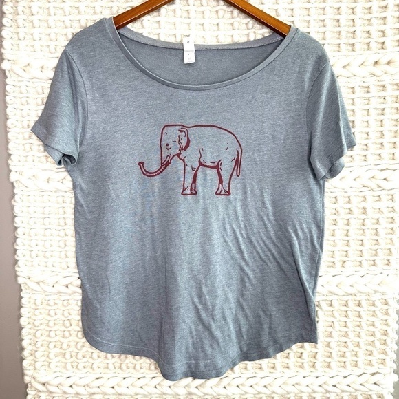 Elephant Short Sleeve Tee - Picture 1 of 4
